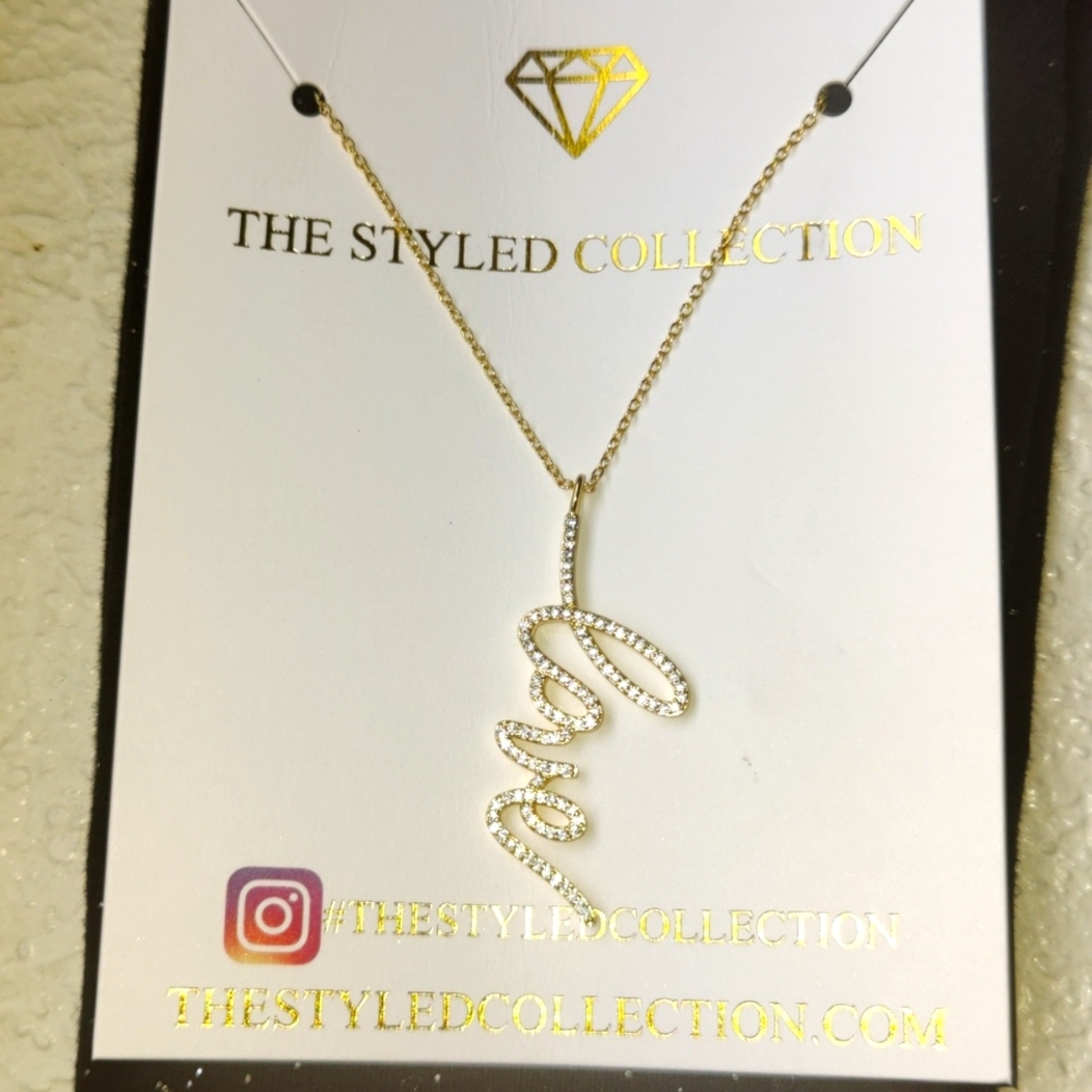 The Styled Collection Love Script Pendant